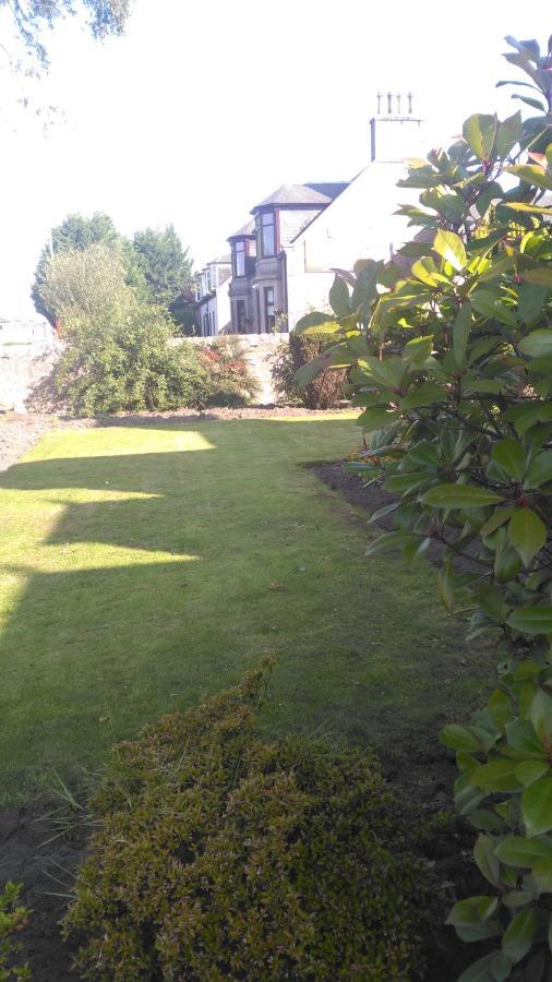 Granville Guest House Dyce Exterior photo